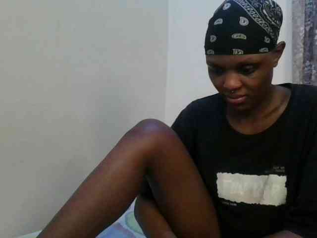 Girlnextdoor8 webcam