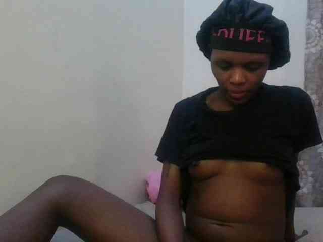 Girlnextdoor8 webcam