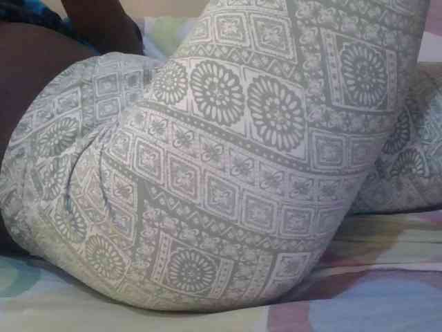 Girlnextdoor8 webcam