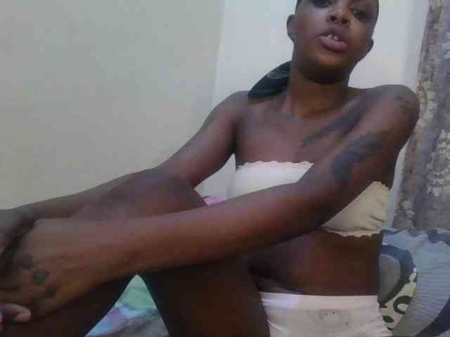 Girlnextdoor8 webcam