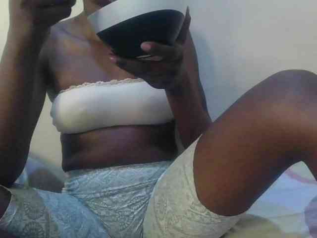 Girlnextdoor8 webcam