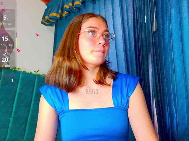 MilaFyre webcam