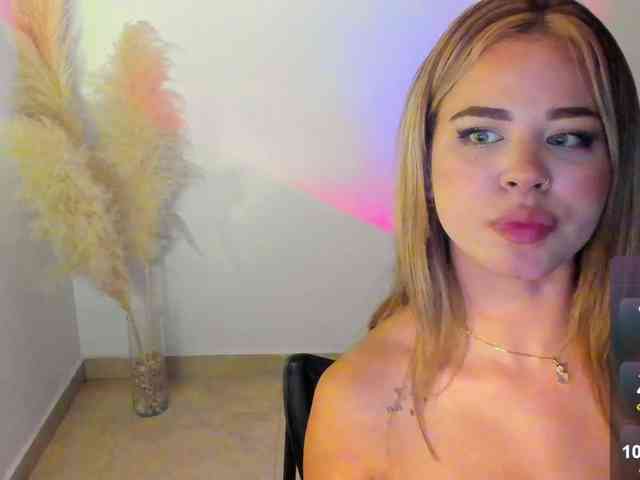 sophiazilla webcam