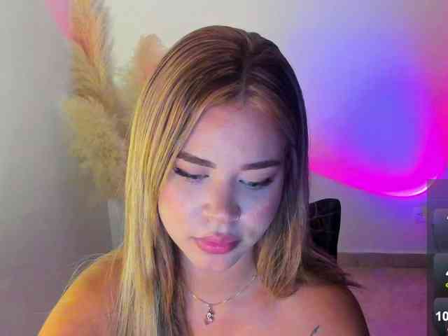 sophiazilla webcam