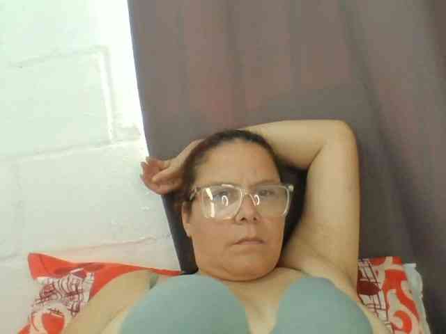 lucianamaster webcam