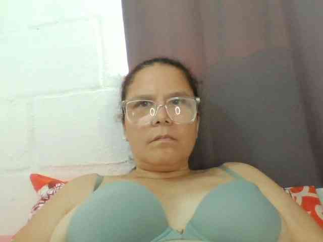 lucianamaster webcam