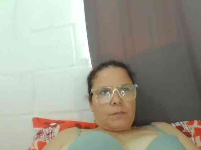 lucianamaster webcam