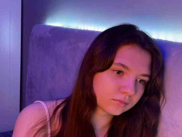 AlisaGold- webcam