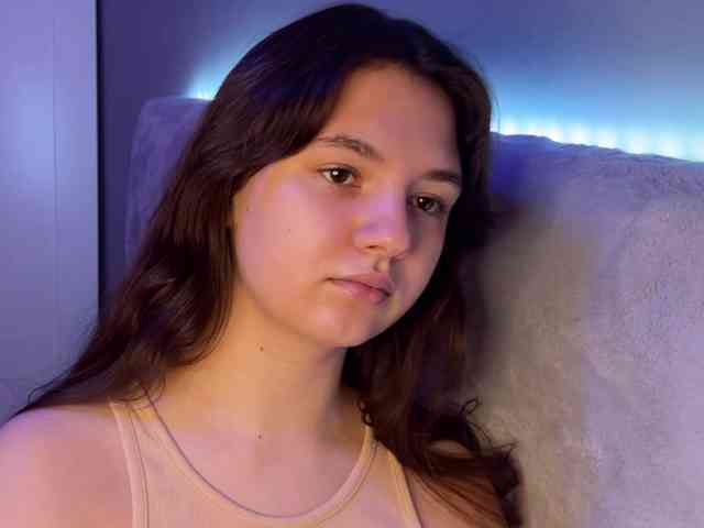 AlisaRichGold webcam