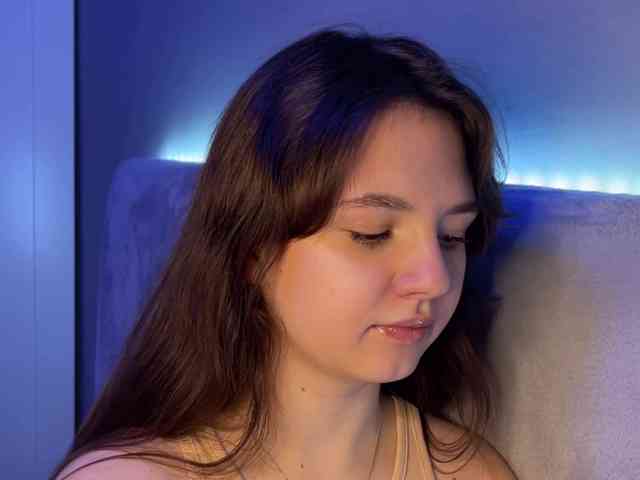AlisaRichGold webcam