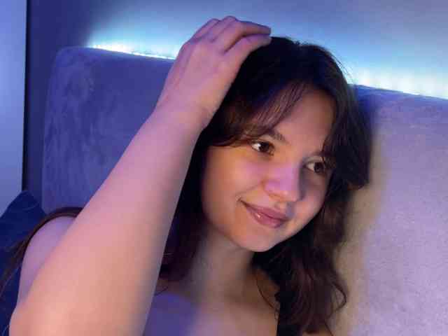 AlisaRichGold webcam