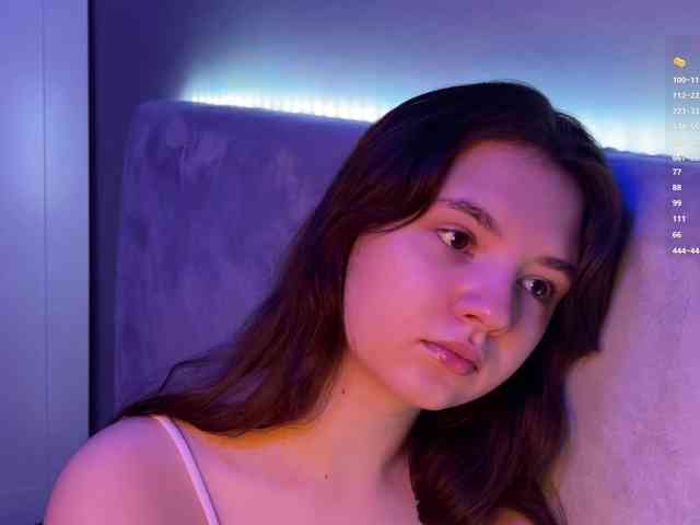 AlisaGold- webcam