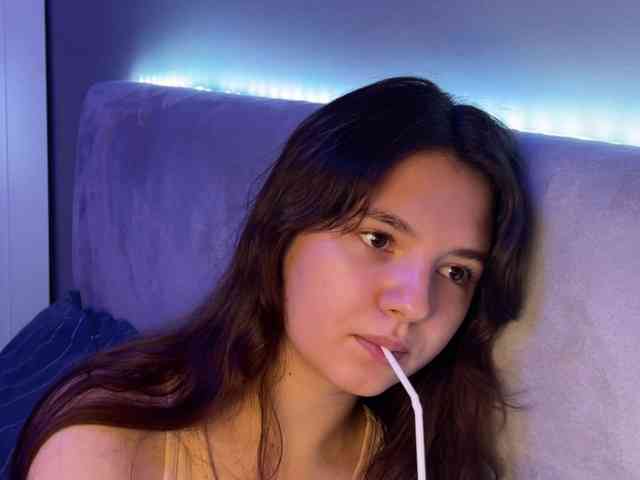 AlisaRichGold webcam