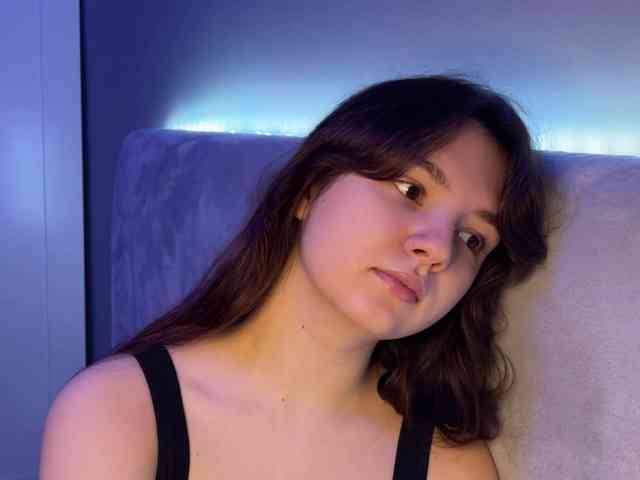 AlisaRichGold webcam