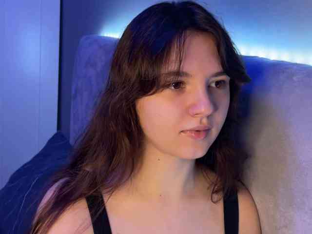 AlisaRichGold webcam