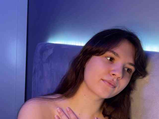 AlisaRichGold webcam