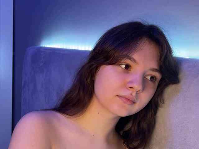 AlisaRichGold webcam