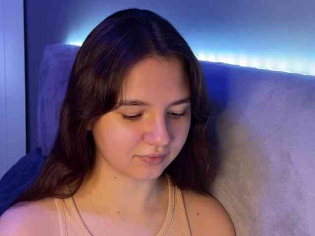 AlisaRichGold webcam