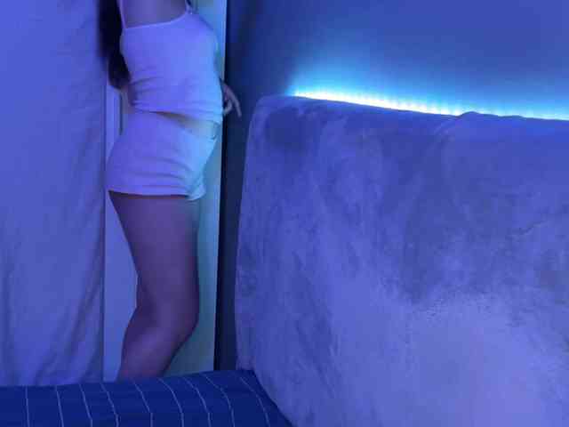 AlisaGold- webcam