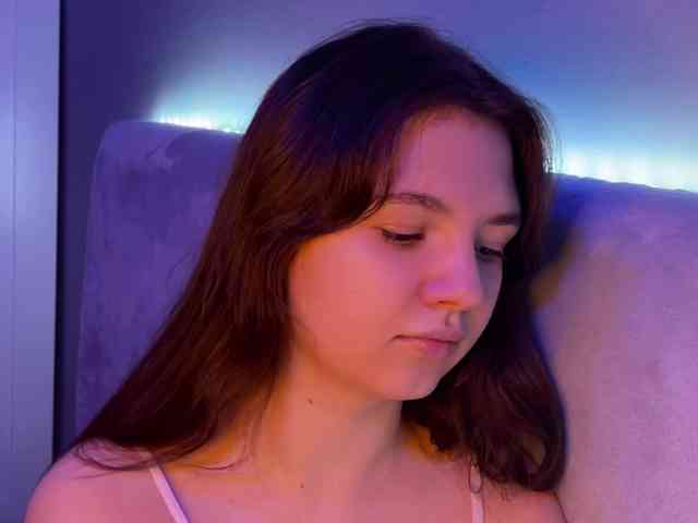 AlisaGold- webcam