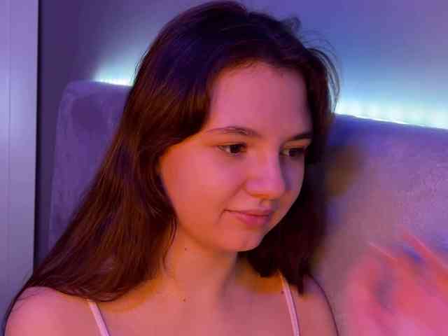 AlisaGold- webcam