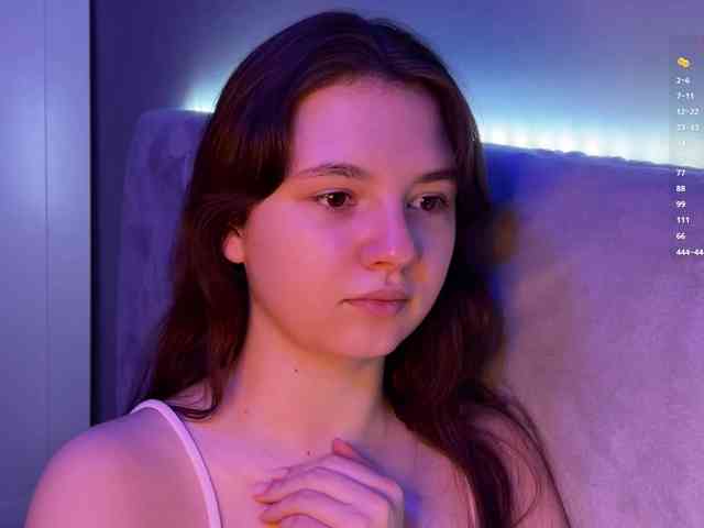 AlisaGold- webcam