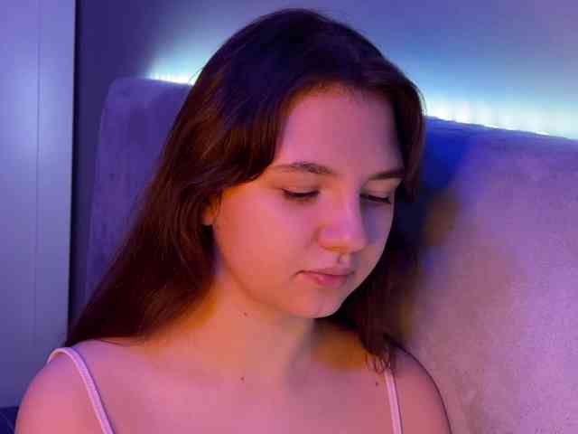 AlisaGold- webcam