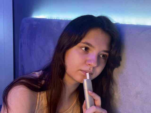 AlisaRichGold webcam