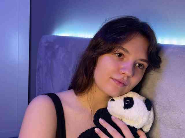 AlisaRichGold webcam