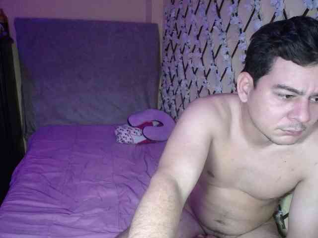 ANDREAHOTCOUPLE69 webcam