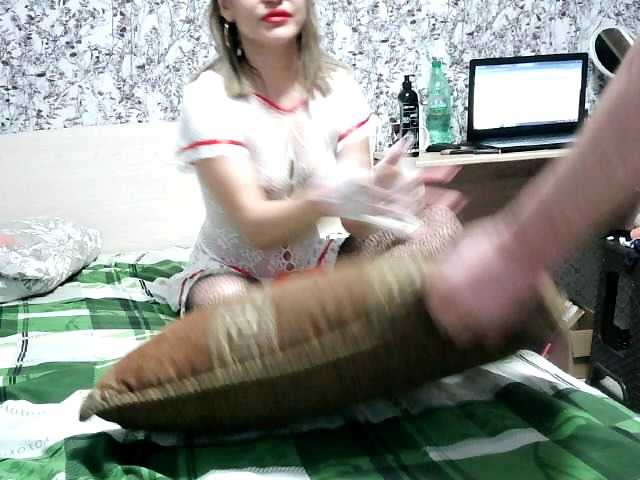 Gratis Live Sexcam mit EVA123RUS EVA123RUS