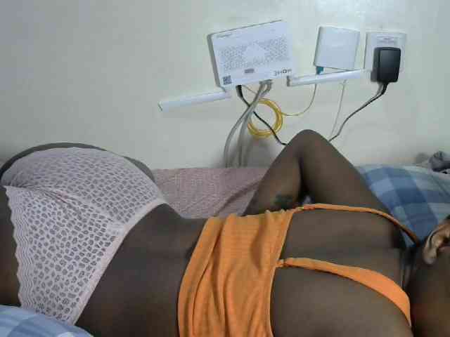 Lovelyacce webcam