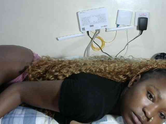 Lovelyacce webcam