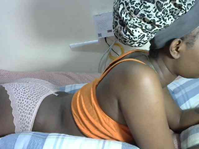 Lovelyacce webcam