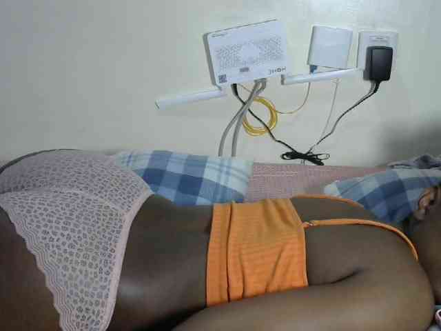 Lovelyacce webcam