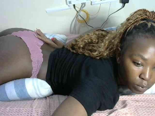Lovelyacce webcam