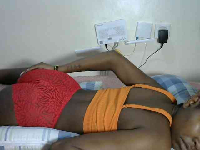 Lovelyacce webcam
