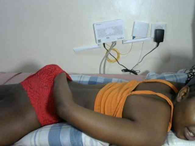 Lovelyacce webcam