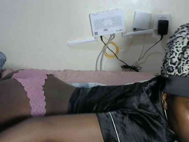Lovelyacce webcam