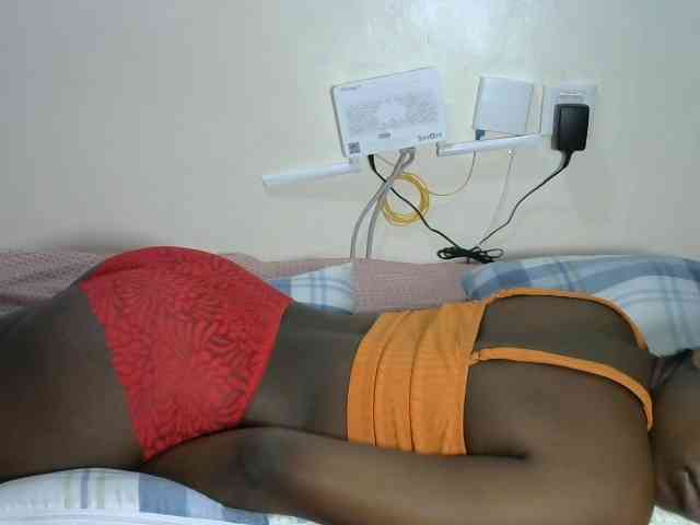 Lovelyacce webcam