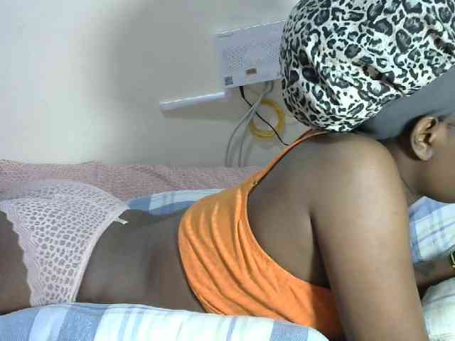 Lovelyacce webcam