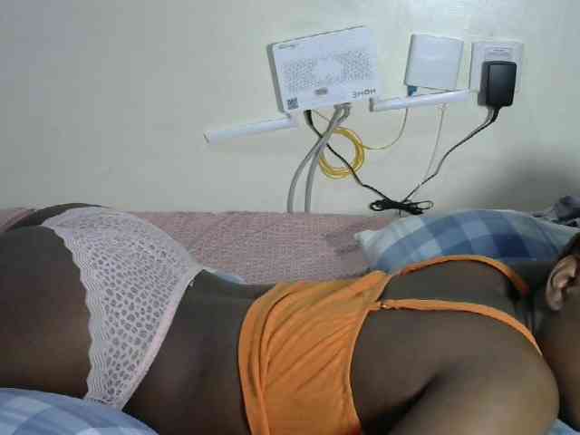 Lovelyacce webcam