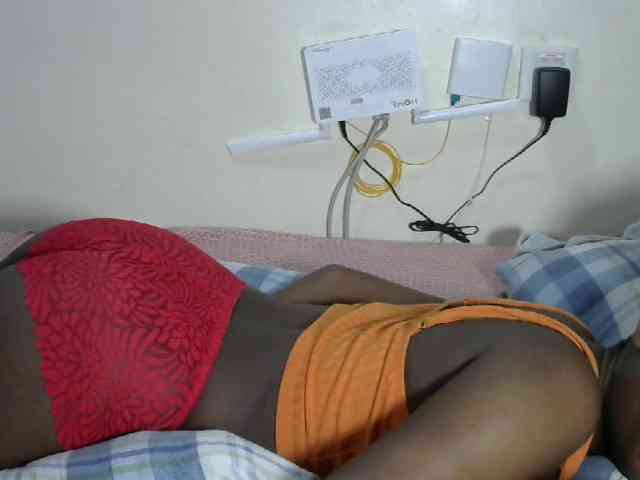 Lovelyacce webcam