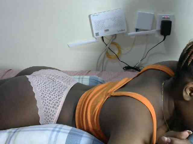 Lovelyacce webcam