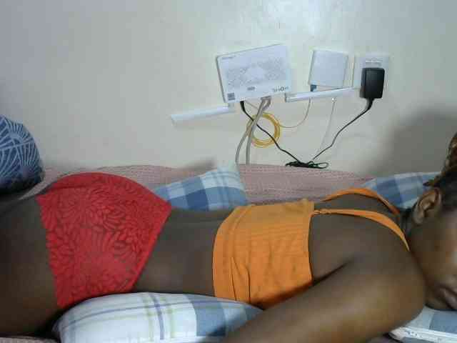 Lovelyacce webcam