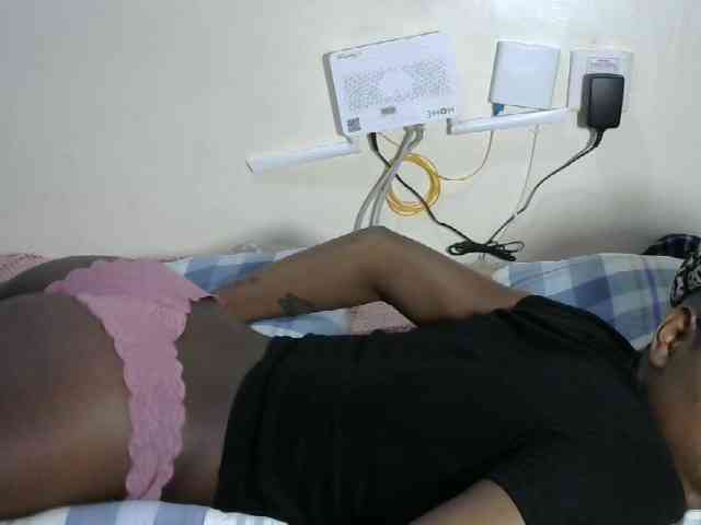 Lovelyacce webcam