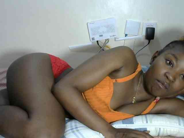 Lovelyacce webcam
