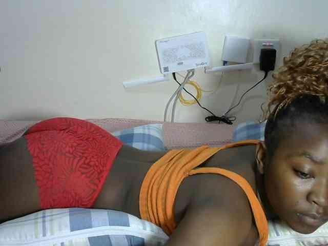 Lovelyacce webcam