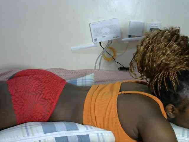 Lovelyacce webcam