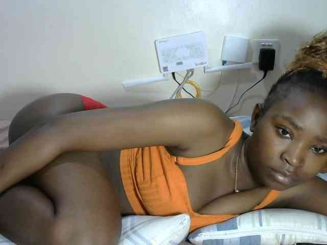 Lovelyacce webcam